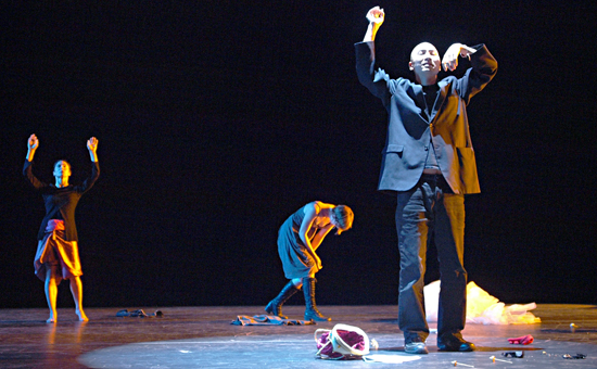 vestiges web "Vestiges of Creation," Michael Sakamoto's first full-length stage work in three years, will be performed at the Glorya Kaufman Dance Theater on the UCLA campus on Friday and Saturday. (Photo: Dercum Over)